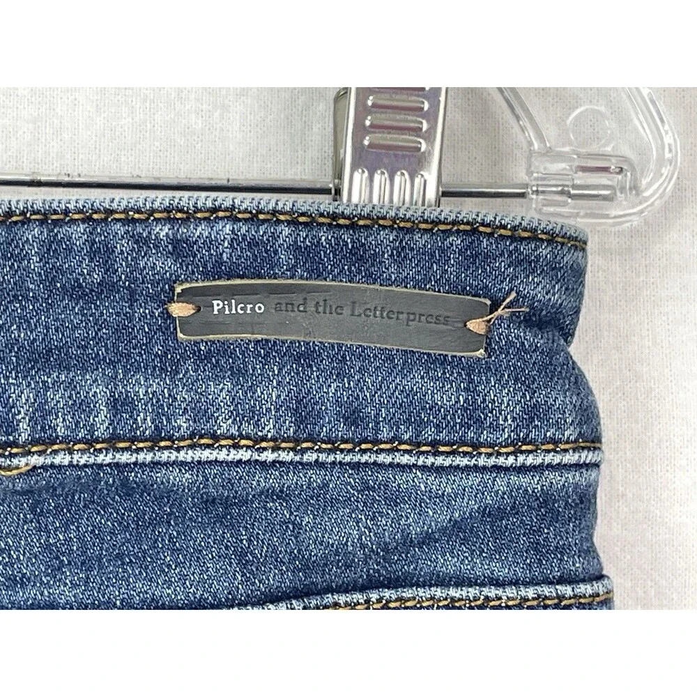 Anthropologie Pilcro Women 28 Shorts High Rise Slim Bermuda Raw Hem Dark Wash - Picture 8 of 9